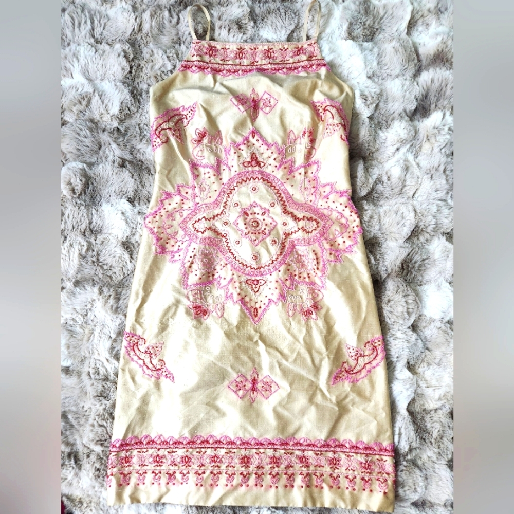 Kay Unger Cream Dress with Pink Embroidered Medallion